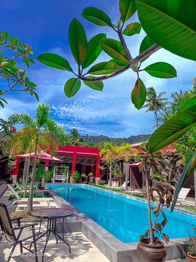 Villa Abadi Resort Pantai Cenang  Zewnętrze zdjęcie