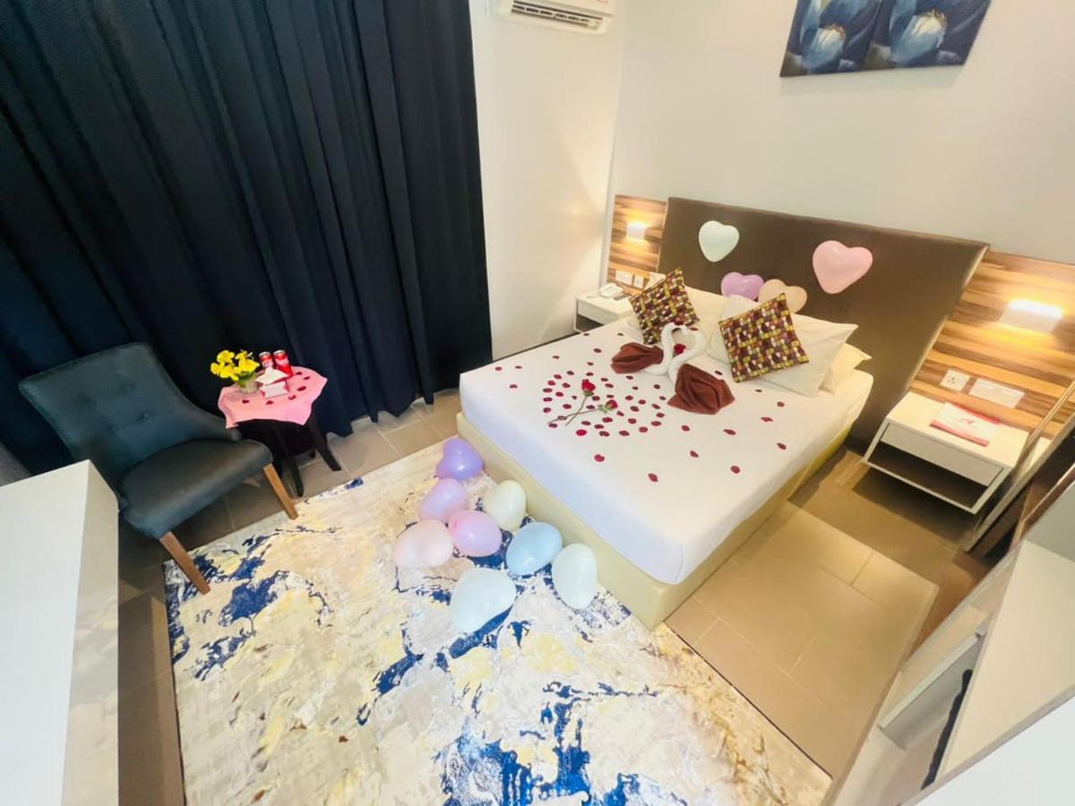 Villa Abadi Resort Pantai Cenang  Zewnętrze zdjęcie