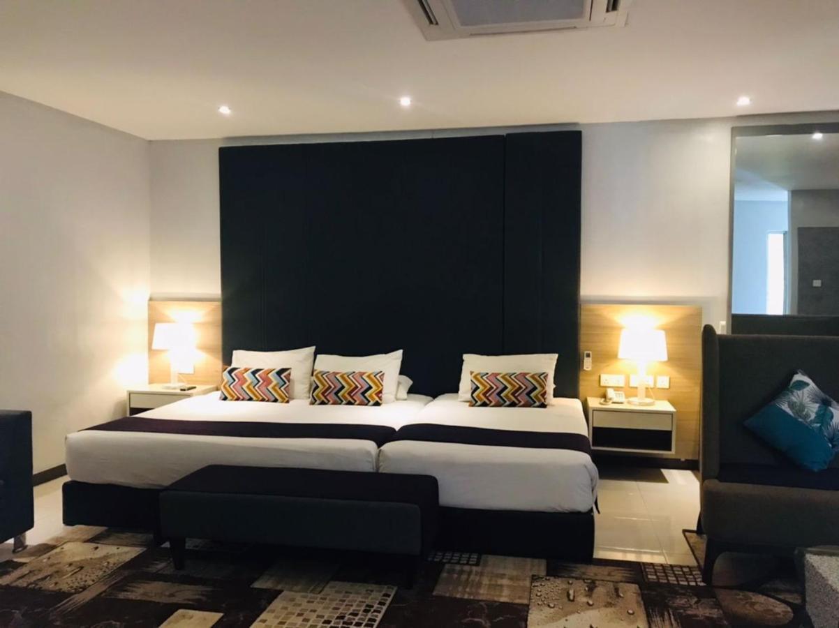 Villa Abadi Resort Pantai Cenang  Zewnętrze zdjęcie