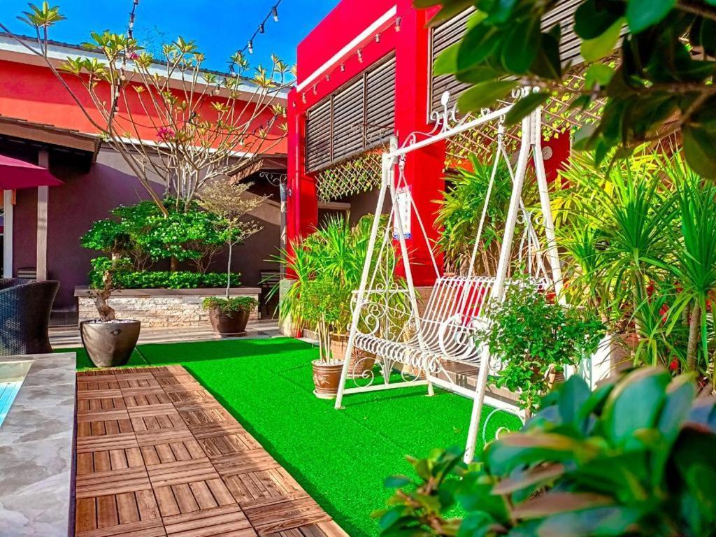 Villa Abadi Resort Pantai Cenang  Zewnętrze zdjęcie