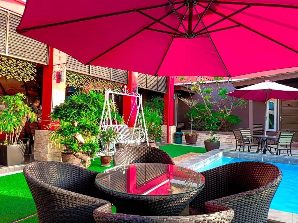Villa Abadi Resort Pantai Cenang  Zewnętrze zdjęcie