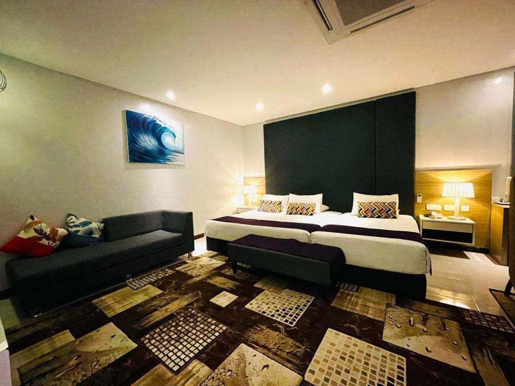 Villa Abadi Resort Pantai Cenang  Zewnętrze zdjęcie